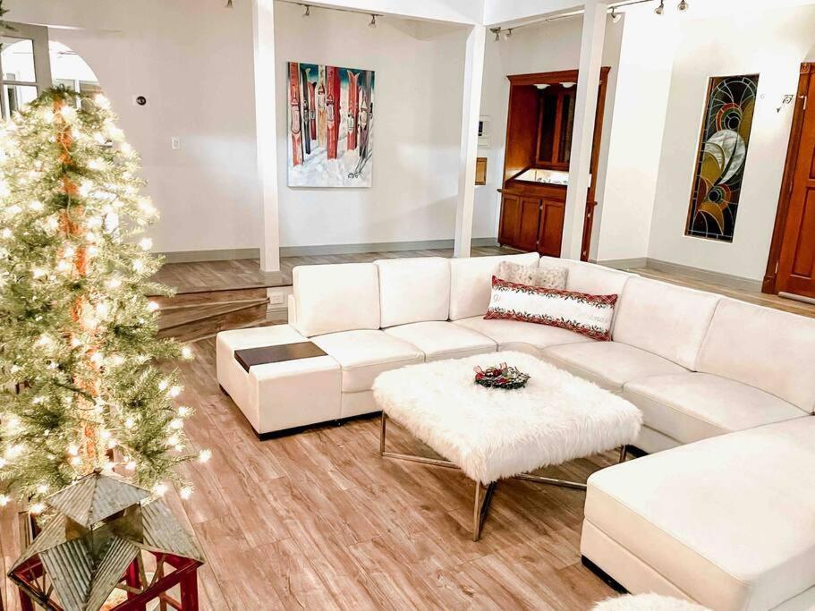 *Entertainment Villa* 5Min To Strip Optional Heated Pool Jacuzzi! ラスベガス エクステリア 写真