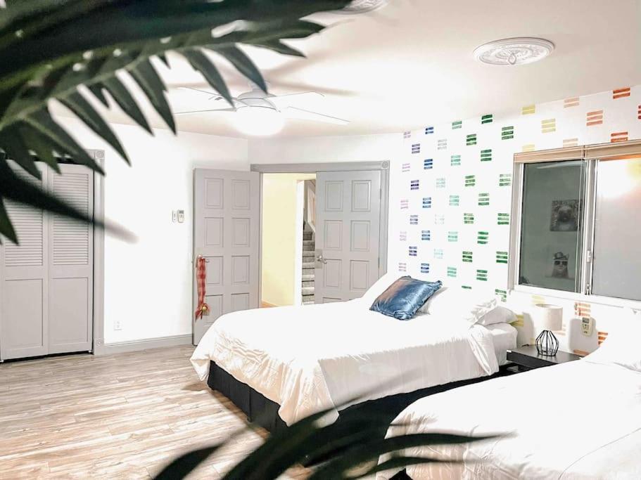 *Entertainment Villa* 5Min To Strip Optional Heated Pool Jacuzzi! ラスベガス エクステリア 写真