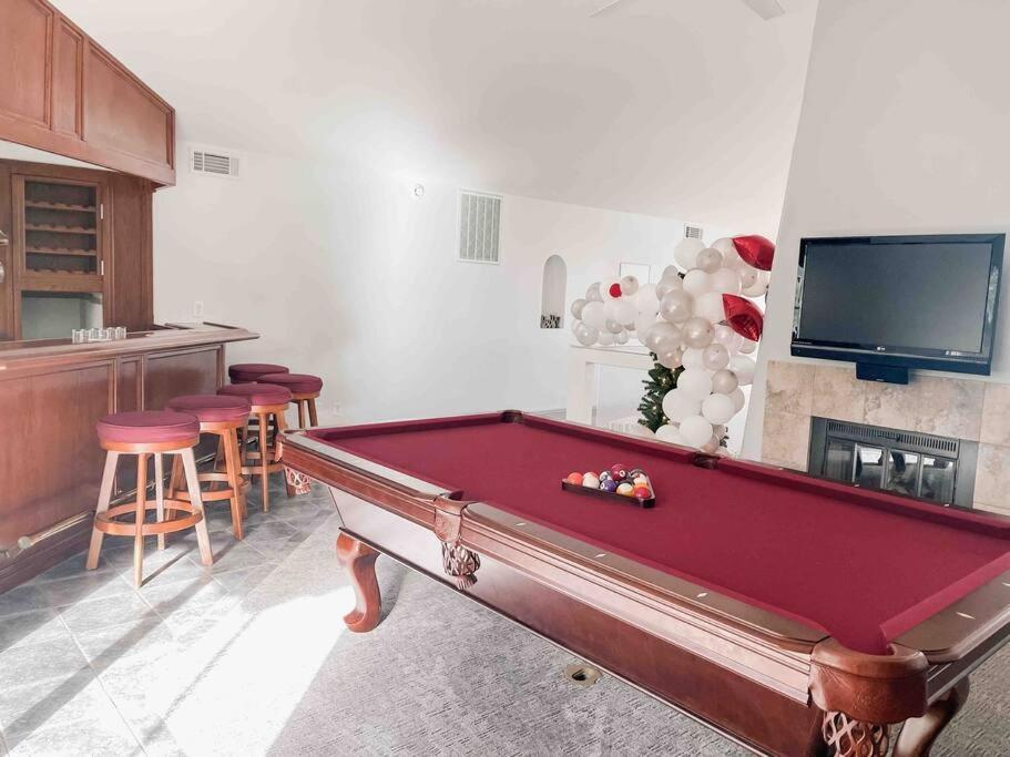 *Entertainment Villa* 5Min To Strip Optional Heated Pool Jacuzzi! ラスベガス エクステリア 写真